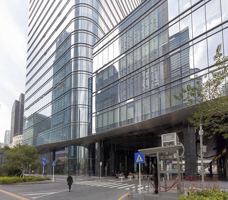 皇庭中心 出租均價(jià):139元/平米/月 福田核心區(qū) 會(huì)展中心地鐵站 周邊環(huán)境圖片