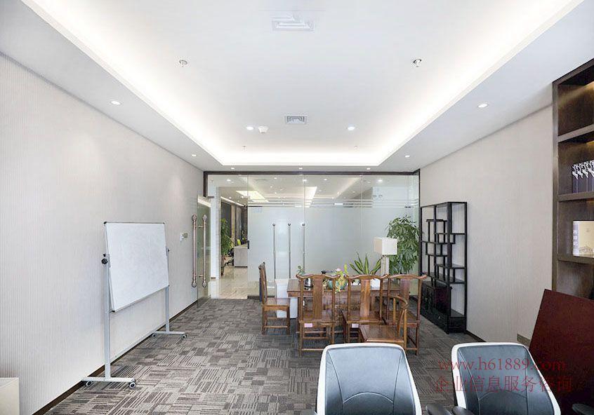 皇庭中心【皇庭中心大廈】會展中心地鐵站 地鐵1號線【羅寶線】地鐵4號線【龍華線】出租 裝修圖片