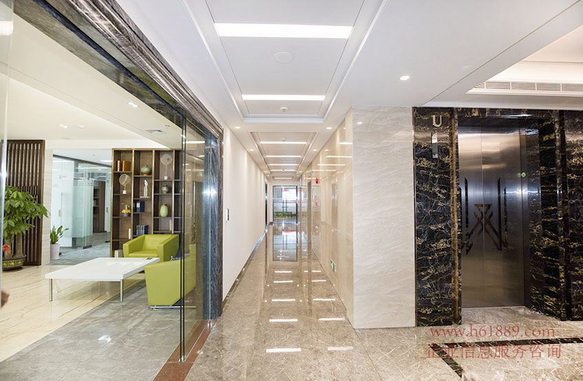 皇庭中心【皇庭中心大廈】會展中心地鐵站 地鐵1號線【羅寶線】地鐵4號線【龍華線】公共區(qū)域圖片