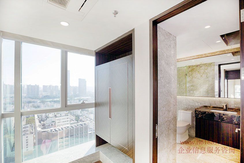 兆邦基金融大廈 地鐵1號(hào)線【羅寶線】地鐵10號(hào)線【坂田線】崗廈站C出口 出租 裝修圖片